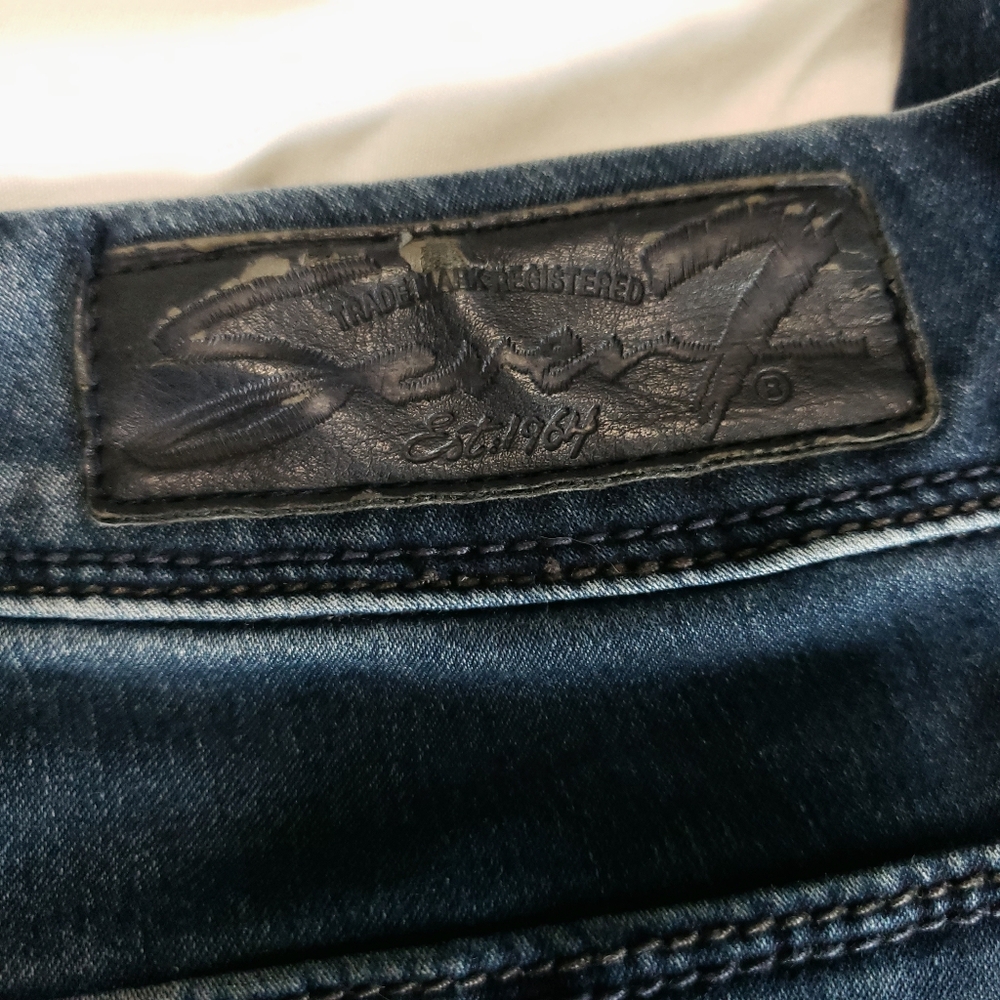 Seven7  Rocker Slim Jeans Size 6 - Picture 9 of 9